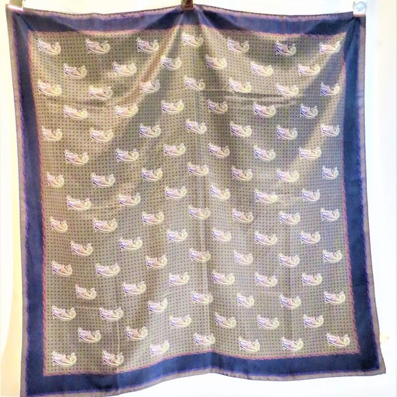 Vintage Gucci Paisley Grey & Lavender Silk Scarf - Picture 1 of 4